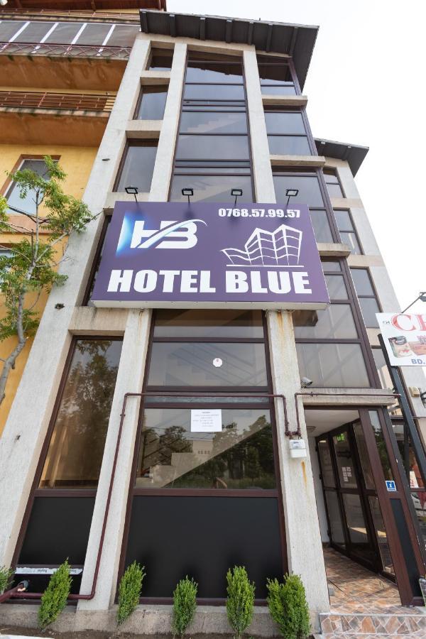 Hotel Blue Bukares Bagian luar foto